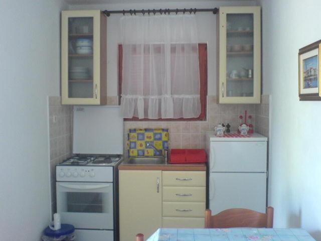 Apartmani Vesna Vir Exterior foto